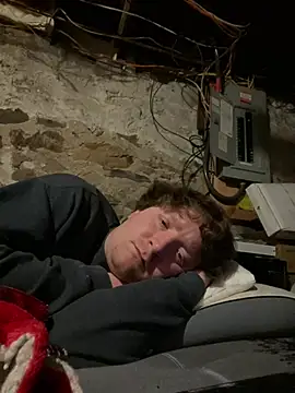 onlyhill online show from March 3, 10:28 pm