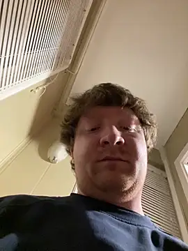 onlyhill online show from February 28, 10:15 am