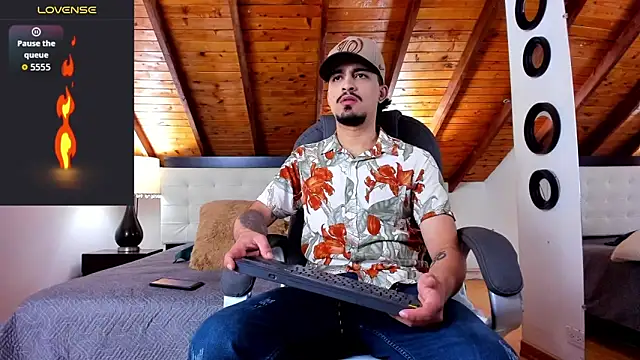 Sebastian Berne online show from December 5, 7:12 pm