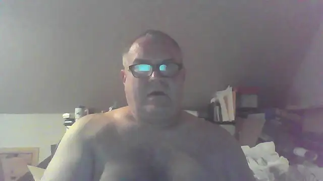 mkestr69 online show from August 5, 8:03 pm