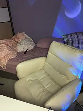 Hannababy  online show from March 27, 3:24 pm