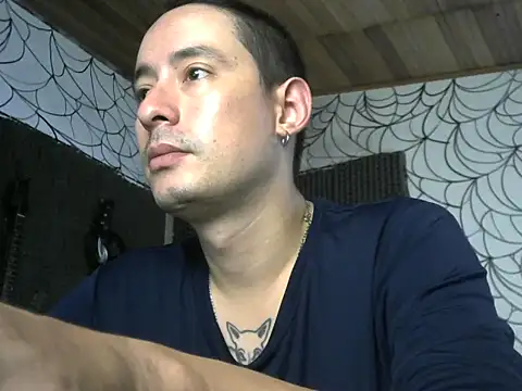 vampireathome online show from March 25, 6:29 pm