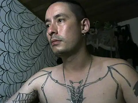 vampireathome online show from May 8, 6:39 am