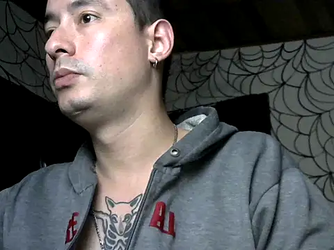 vampireathome online show from March 25, 5:40 am