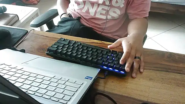 optimalperformance7093 online show from January 13, 7:45 am