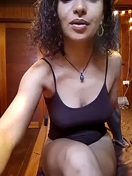 Snapshot of katia_voodoo13 chatting on October 17, 9:49 pm katia voodoo13 online show from October 17, 9:49 pm
