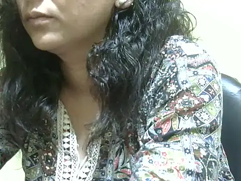 Your cutiepie  online show from November 3, 5:05 pm