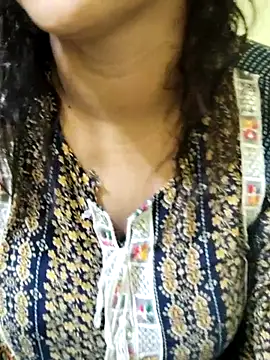 Your cutiepie  online show from September 30, 8:53 am