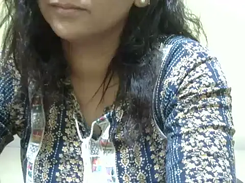 Your cutiepie  online show from October 26, 12:05 pm