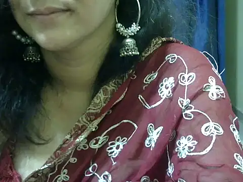 Your cutiepie  online show from October 7, 6:09 pm