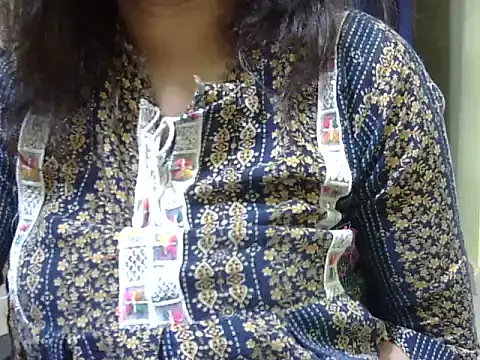 Your cutiepie  online show from October 13, 4:52 pm