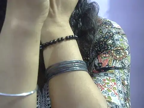 Your cutiepie  online show from March 25, 3:33 pm