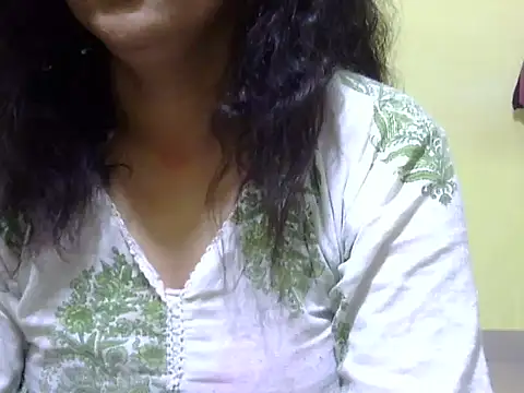 Your cutiepie  online show from October 21, 6:40 pm