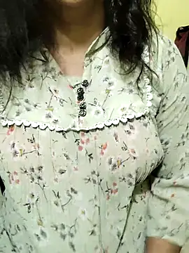 Your cutiepie  online show from December 2, 10:39 am