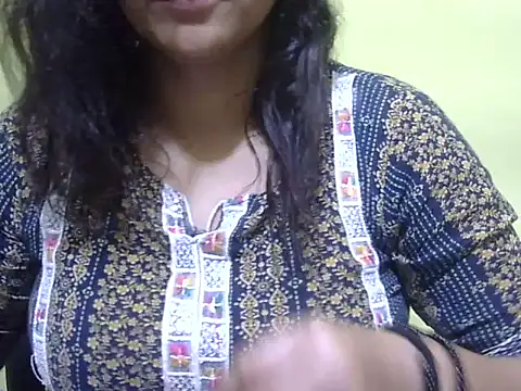 Your cutiepie  online show from January 5, 5:27 pm