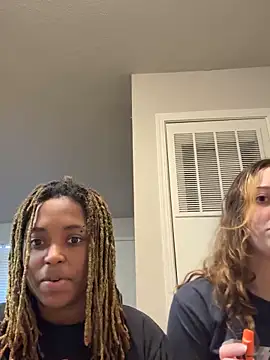 sleepygirlJo online show from February 11, 8:31 pm