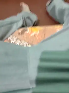 Snapshot of Yashkumar_0697 chatting on February 27, 9:18 am Yashkumar 0697 online show from February 27, 9:18 am