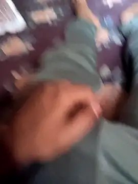 Snapshot of Yashkumar_0697 chatting on March 22, 8:18 am Yashkumar 0697 online show from March 22, 8:18 am