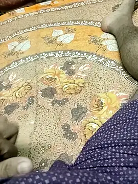 Snapshot of Yashkumar_0697 chatting on October 19, 7:38 pm Yashkumar 0697 online show from October 19, 7:38 pm