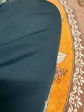 Snapshot of Yashkumar_0697 chatting on February 24, 9:09 pm Yashkumar 0697 online show from February 24, 9:09 pm