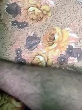 Snapshot of Yashkumar_0697 chatting on October 10, 6:53 pm Yashkumar 0697 online show from October 10, 6:53 pm