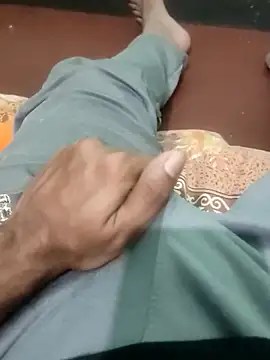 Snapshot of Yashkumar_0697 chatting on March 5, 10:33 am Yashkumar 0697 online show from March 5, 10:33 am