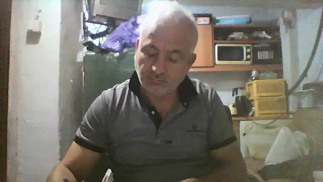 Snapshot of murat7888 chatting on October 21, 9:41 am murat7888 online show from October 21, 9:41 am