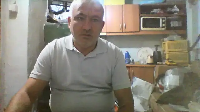 Snapshot of murat7888 chatting on October 13, 6:26 am murat7888 online show from October 13, 6:26 am