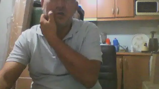 Snapshot of murat7888 chatting on September 23, 4:52 am murat7888 online show from September 23, 4:52 am