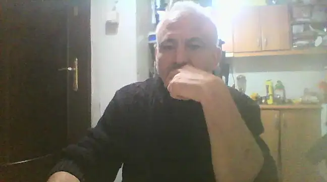 Snapshot of murat7888 chatting on February 21, 11:11 am murat7888 online show from February 21, 11:11 am