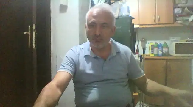 Snapshot of murat7888 chatting on March 17, 7:24 am murat7888 online show from March 17, 7:24 am