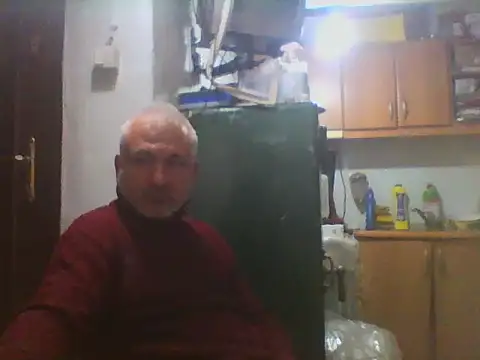 Snapshot of murat7888 chatting on February 26, 3:43 pm murat7888 online show from February 26, 3:43 pm