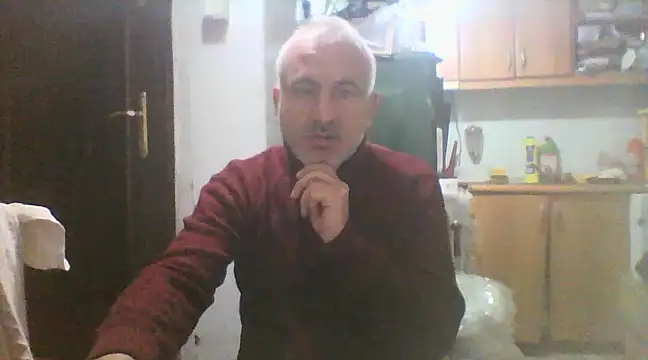 Snapshot of murat7888 chatting on February 25, 6:14 am murat7888 online show from February 25, 6:14 am