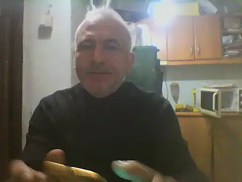 Snapshot of murat7888 chatting on March 6, 5:57 am murat7888 online show from March 6, 5:57 am