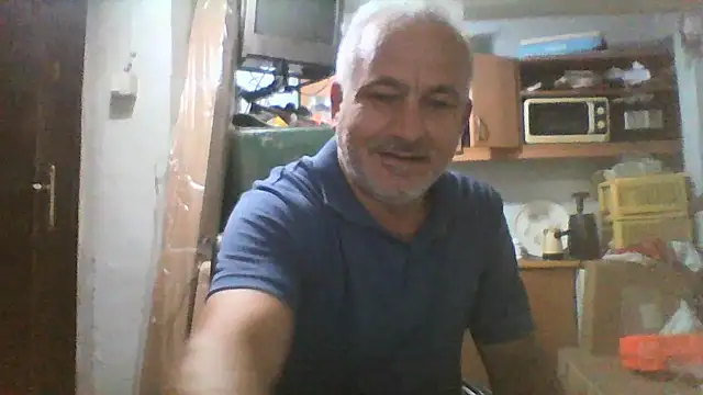 Snapshot of murat7888 chatting on September 17, 1:35 pm murat7888 online show from September 17, 1:35 pm