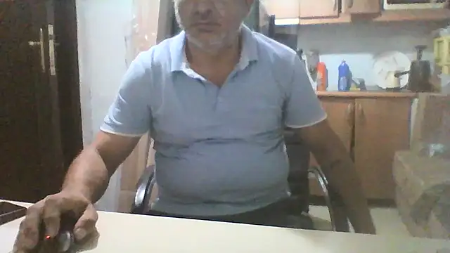 Snapshot of murat7888 chatting on September 10, 6:45 am murat7888 online show from September 10, 6:45 am