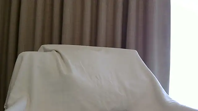 Snapshot of redpoint34 chatting on November 5, 8:06 am redpoint34 online show from November 5, 8:06 am