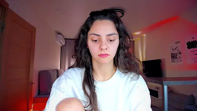 EmiliaZen online show from March 21, 9:08 pm