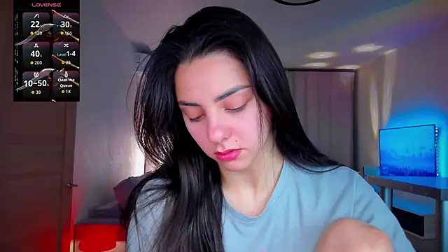 Snapshot of EmiliaZen chatting on April 22, 6:47 pm EmiliaZen online show from April 22, 6:47 pm