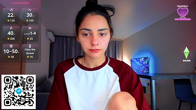 EmiliaZen online show from September 26, 3:41 pm
