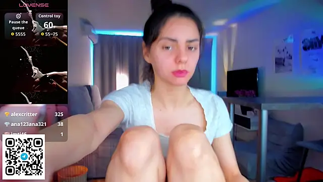 EmiliaZen online show from March 12, 9:24 am