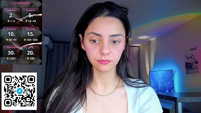 EmiliaZen online show from April 19, 6:10 pm