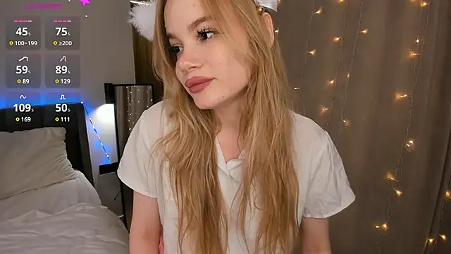 CrystaIMaiden online show from March 8, 6:05 pm