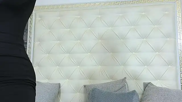 EliteDomina online show from March 19, 8:03 am