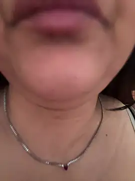 Snapshot of daianaspencer chatting on June 8, 5:08 am daianaspencer online show from June 8, 5:08 am