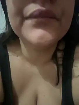 daianaspencer online show from February 16, 8:24 am