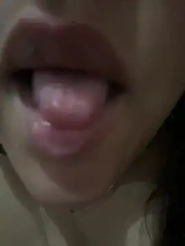 daianaspencer online show from April 1, 7:20 am