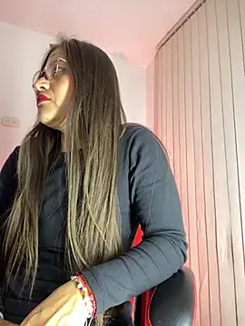 amberth2304 online show from November 12, 12:59 am