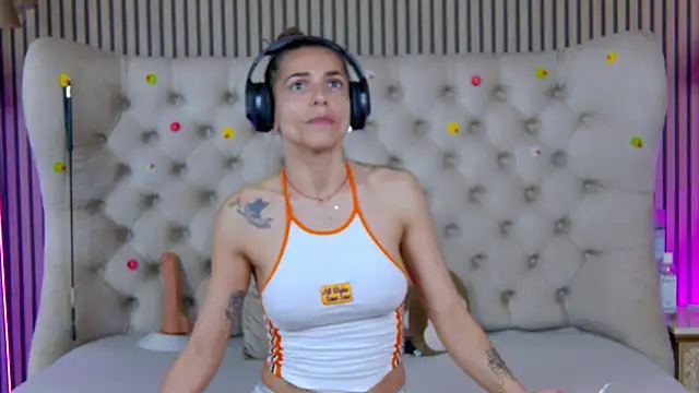 PlayfulShow online show from April 13, 3:49 pm