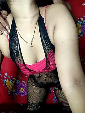 Crazybhabhi online show from May 25, 9:02 pm